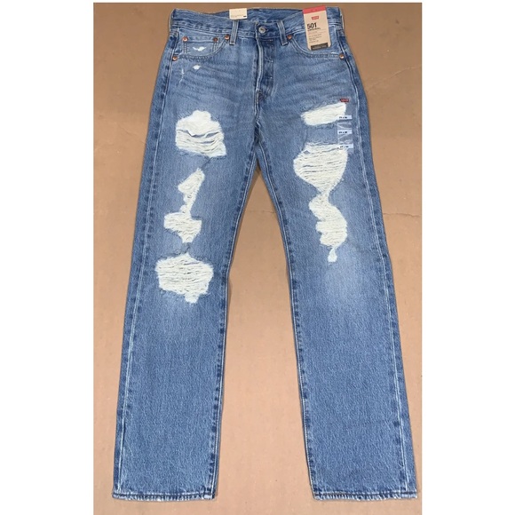 Levi's 501 Original-Fit Ripped Men's Jeans Size 29 x 30 MSRP $79 medium Wash NWT - Picture 2 of 12